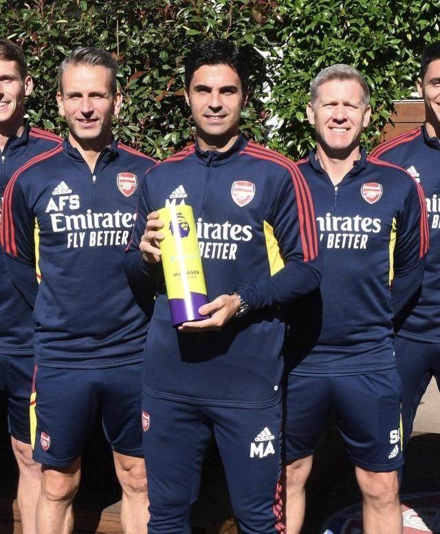 1663339512917065367.jpg 开云体育手机登录-【早报】法国的内心毫无波兰